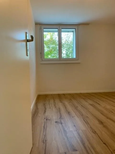 3.5 Zi. Wohnung mit Gartenanteil an ruhiger Lage