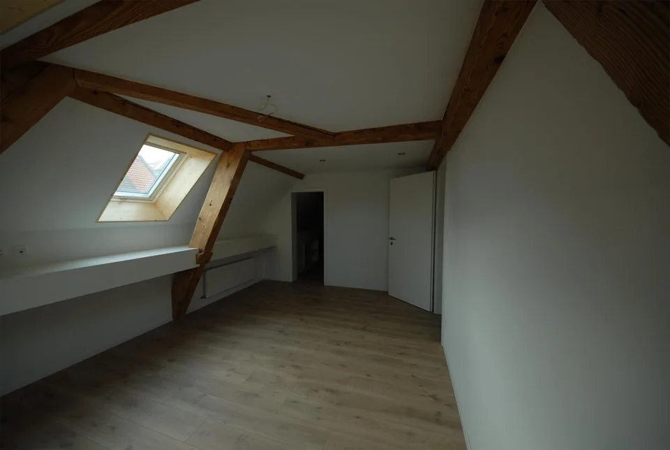 Dachwohnung mit modernem Ausbau im Zentrum von Walzenhausen