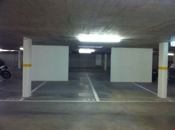Autoeinstellhallenplatz – photo 6 sur 6