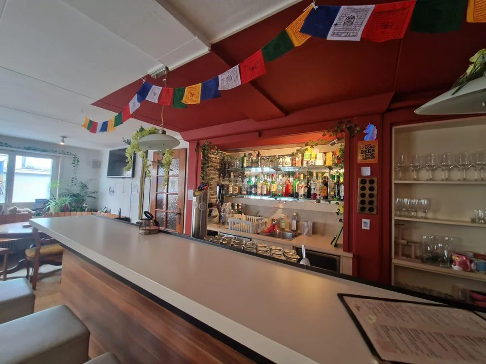 Bar/Gewerberaum zu vermieten