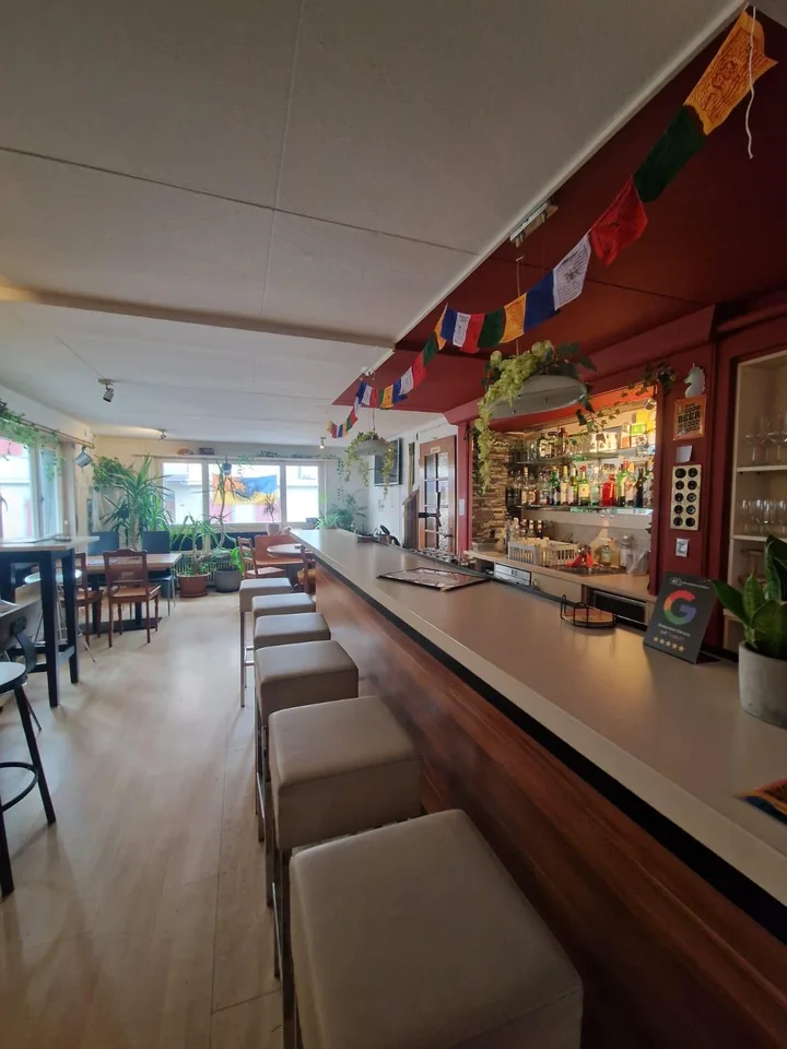 Bar/Gewerberaum zu vermieten