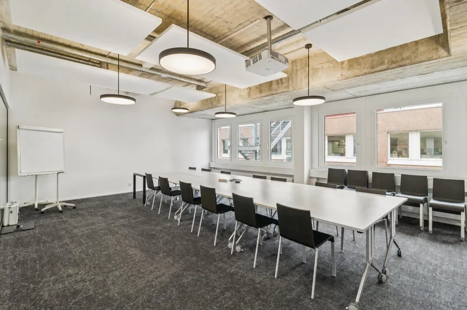 Moderne Headquarters-Fläche nahe Zürich  760 m² sofort verfügbar - ...