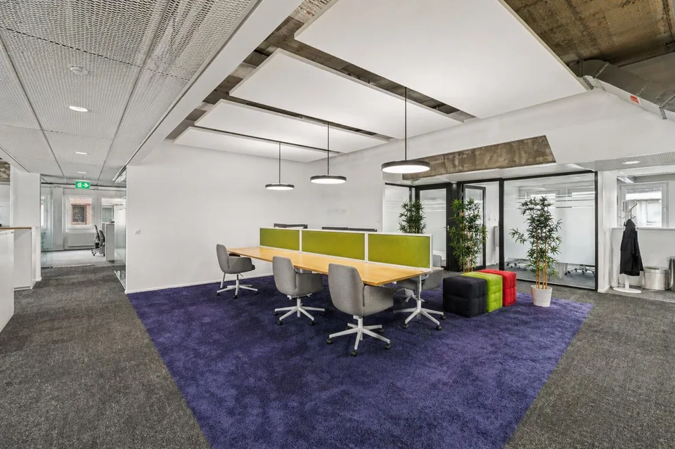 Moderne Headquarters-Fläche nahe Zürich  760 m² sofort verfügbar - ...