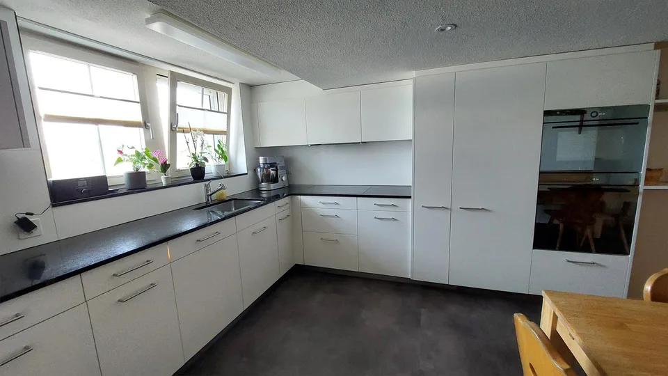 Naturnah und ruhig wohnen – inkl. Sitzplatz und Mansardenzimmer