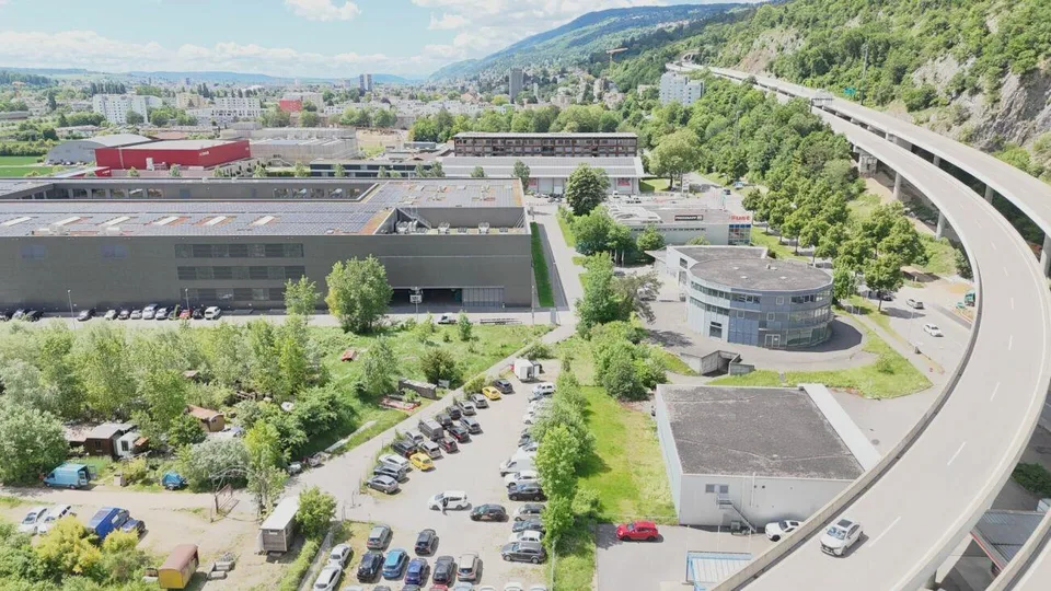 Attraktive, gut erschlossene Büro- und Gewerbeflächen im Bieler Böz...