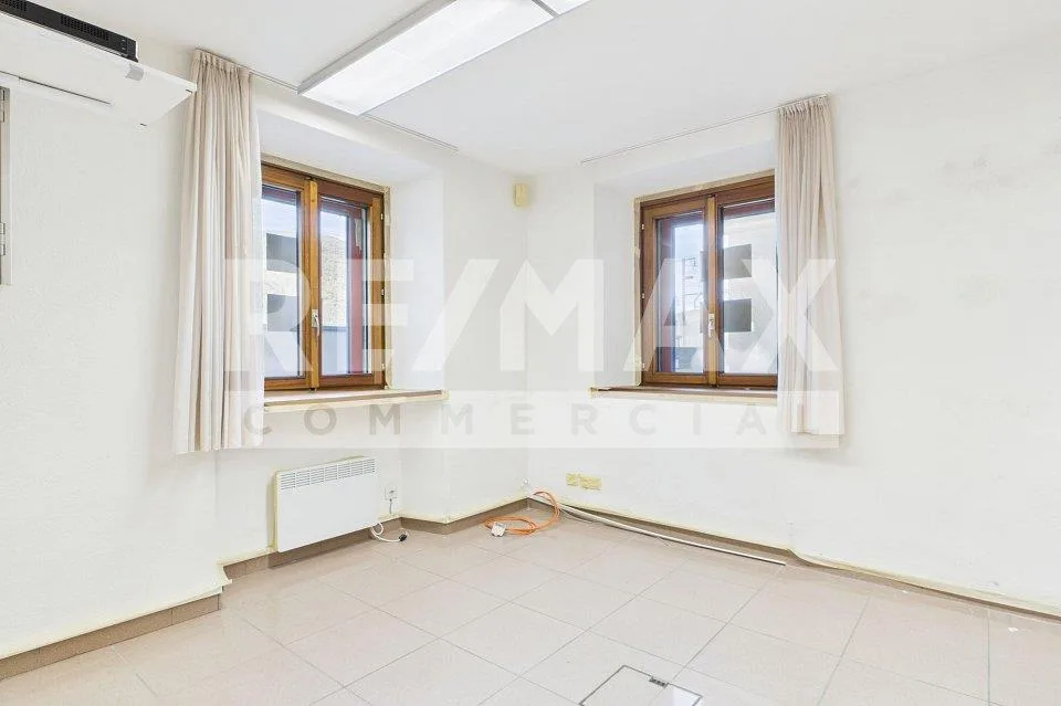 Locale commerciale in zona centrale