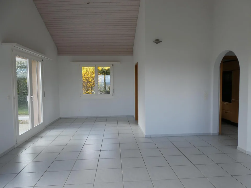6 1/2-Zimmer-Einfamilienhaus an unverbaubarer Aussichtslage