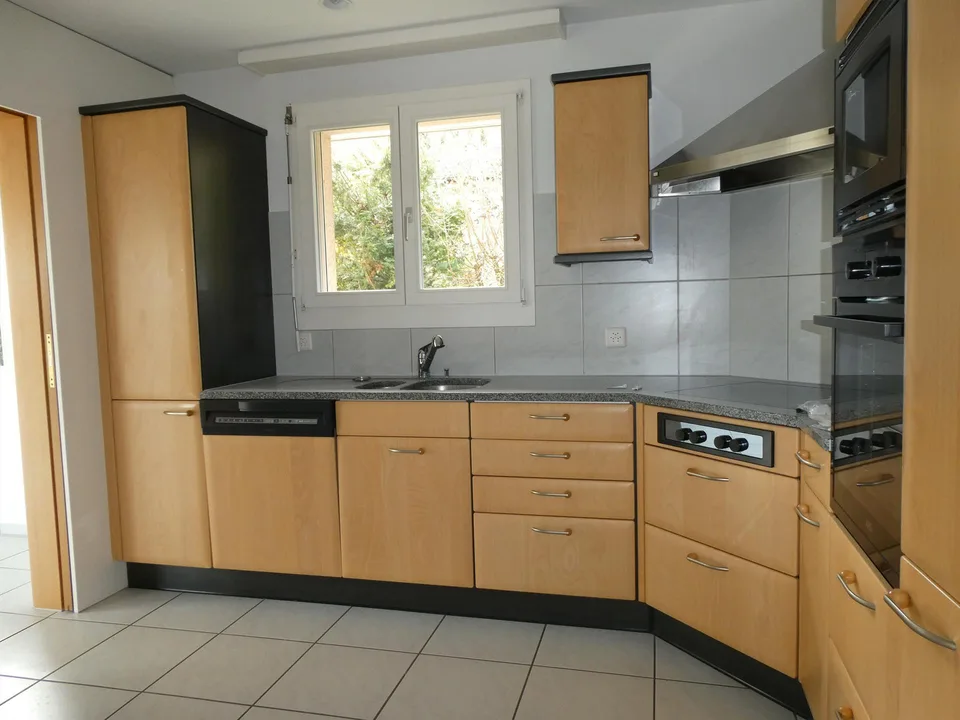 6 1/2-Zimmer-Einfamilienhaus an unverbaubarer Aussichtslage