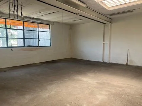 Lagerfläche inkl. Büro