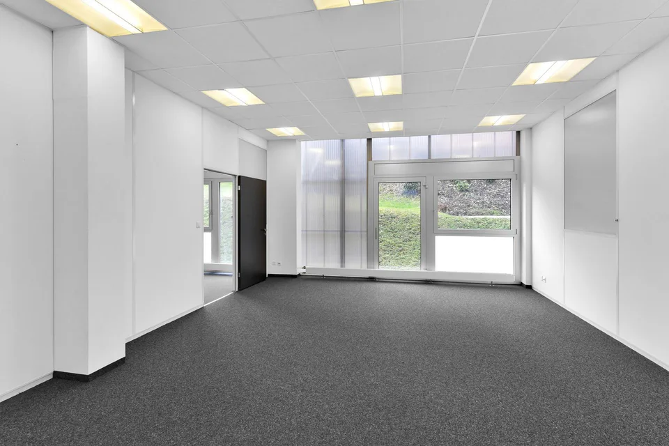 Lukrative Büro, Labor- und Gewerberäume zu mieten – Foto 6 von 13