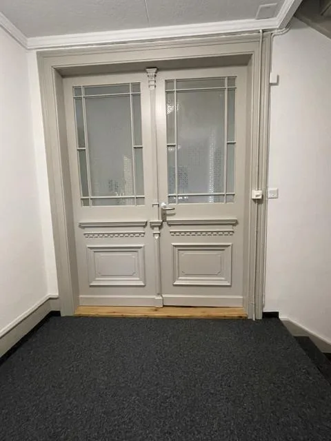 5,5 Z-Wohnung, hell, zentral  und mit Charme