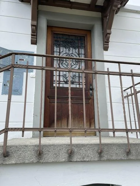 5,5 Z-Wohnung, hell, zentral  und mit Charme