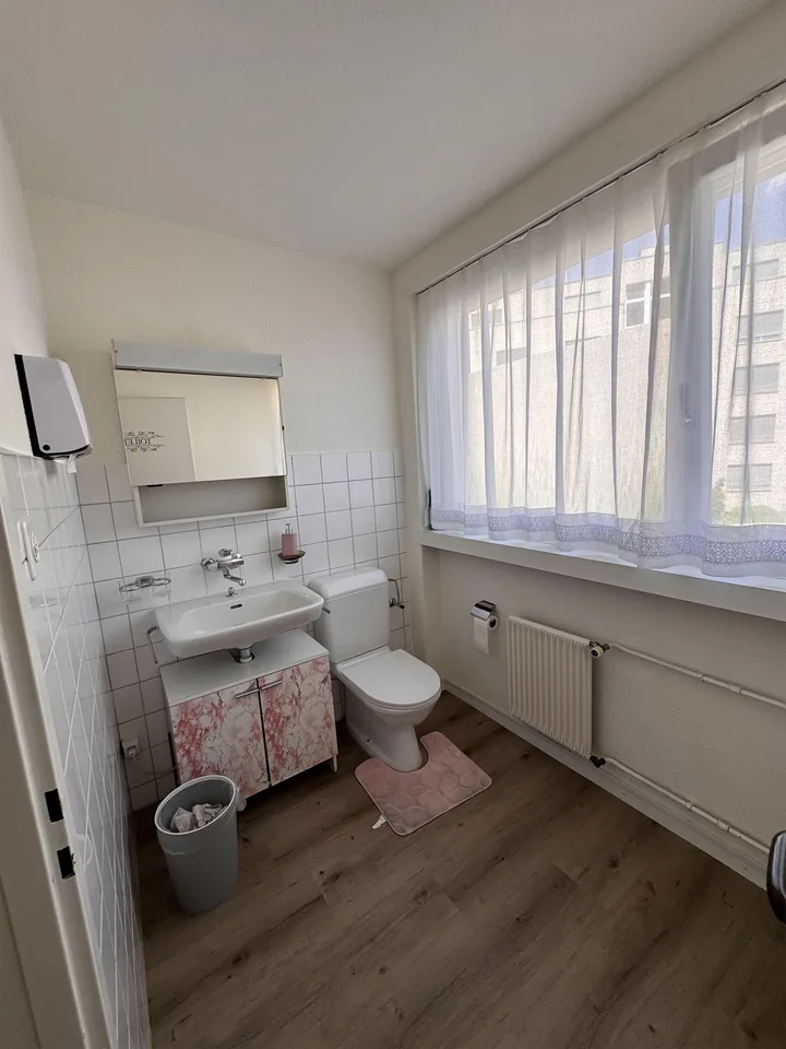 Büro im Stadtzentrum zu vermieten – Foto 11 von 12