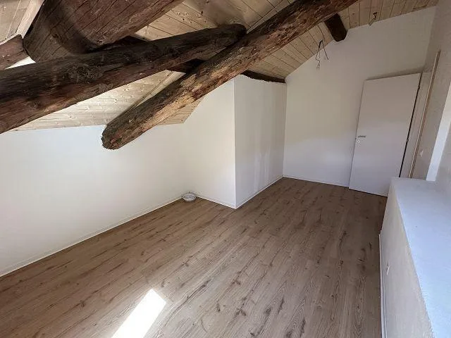 3 1/2-Zimmer-Mansarden-Wohnung im Dachgeschoss an ruhiger, zentrale... – foto 12 di 15