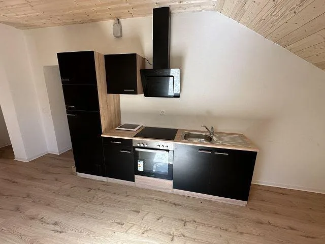 3 1/2-Zimmer-Mansarden-Wohnung im Dachgeschoss an ruhiger, zentrale... – foto 6 di 15