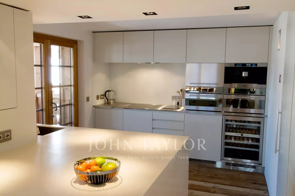 Appartement Alpin Contemporain à Louer – Verbier