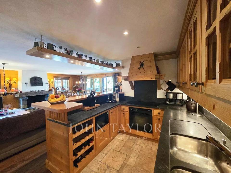 Superbe appartement récemment rénové à 2 minutes de Médran (8 perso...