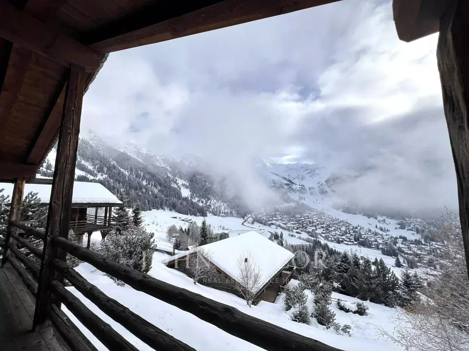 Chalet Alpin Authentique à Louer – Verbier