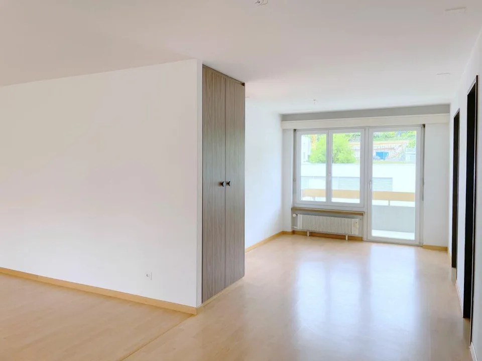 Grosszügige 3.5-Zimmerwohnung mit 2 Balkonen – photo 6 sur 11