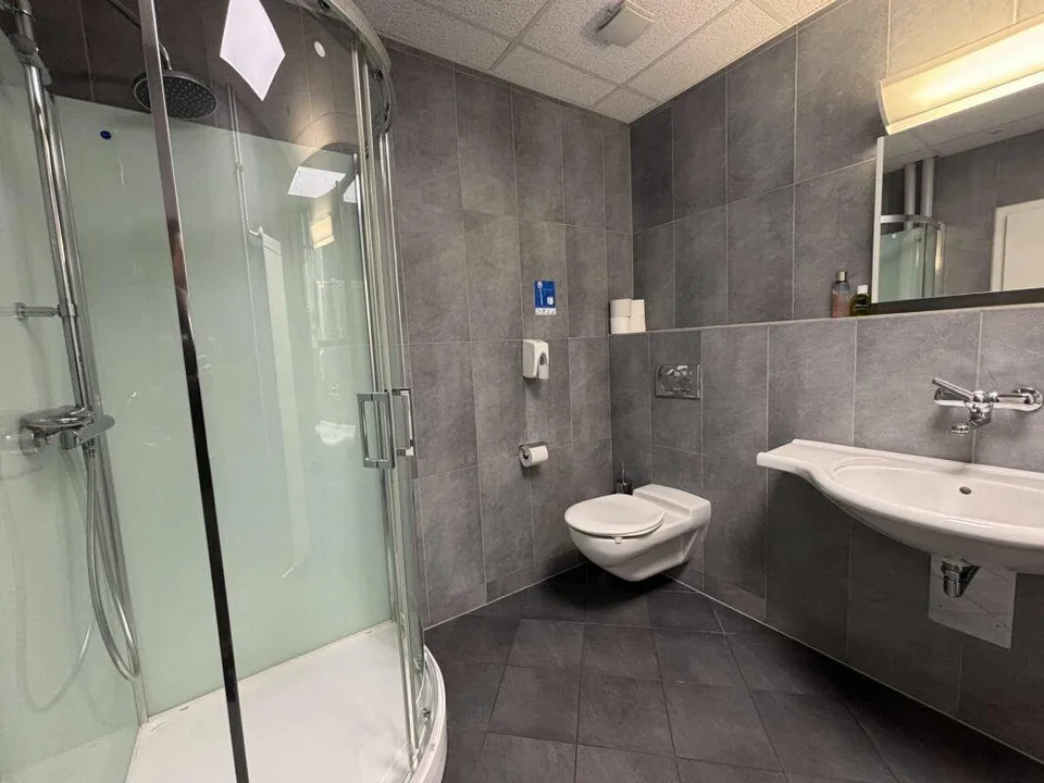 350/700/1056 m² de surface administrative disponible à Lausanne Cen... – foto 8 di 10