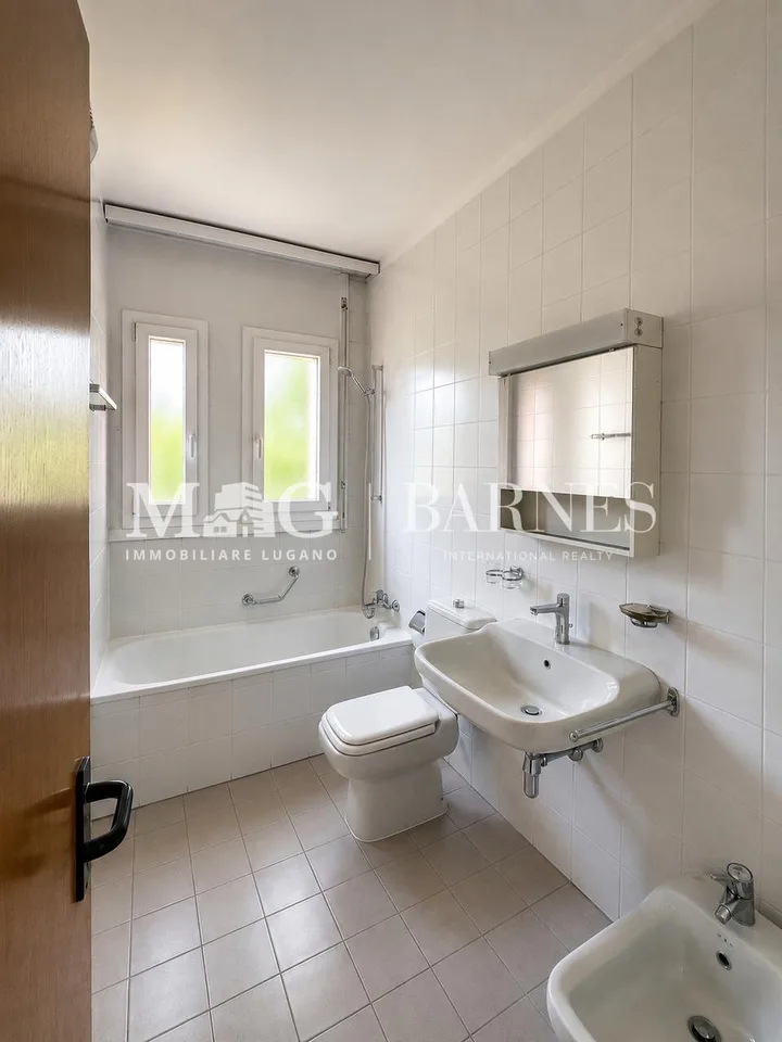 Wohnung mit Möbeln, neu 2,5 Zimmer