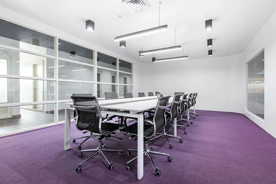 Privater Büroraum für 5 in Regus Spoom Green City, Manegg
