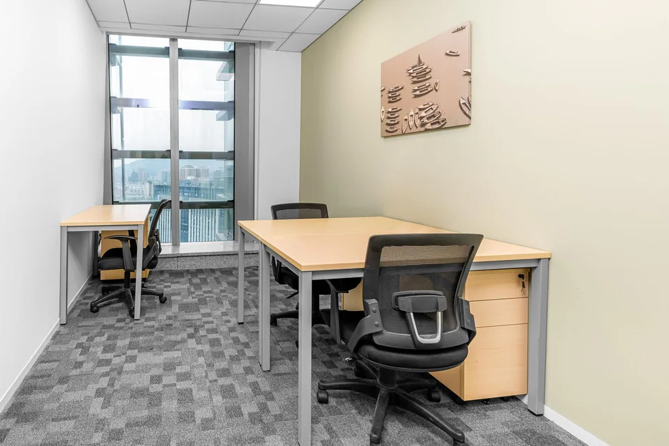 Privater Büroraum für 2 in Regus Spoom Green City, Manegg – Foto 9 von 10