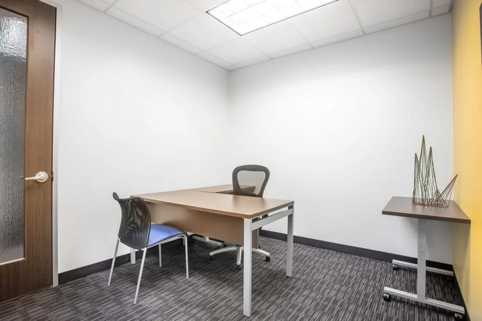Spazio ufficio privato per 1 persona a Regus Spoom Green City, Manegg – foto 8 di 10