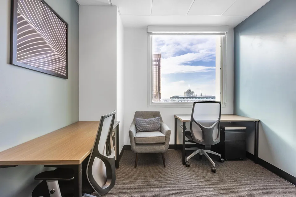 Privater Büroraum für 1 in Regus Spoom Green City, Manegg