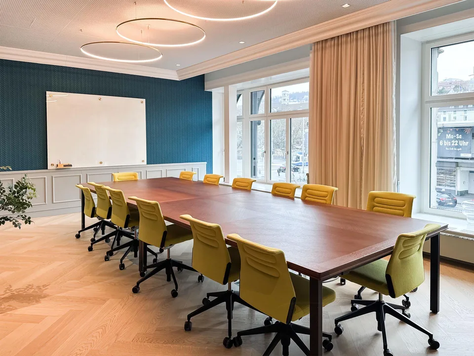 Spazio ufficio privato per 5 in Signature Bahnhofplatz – foto 9 di 11