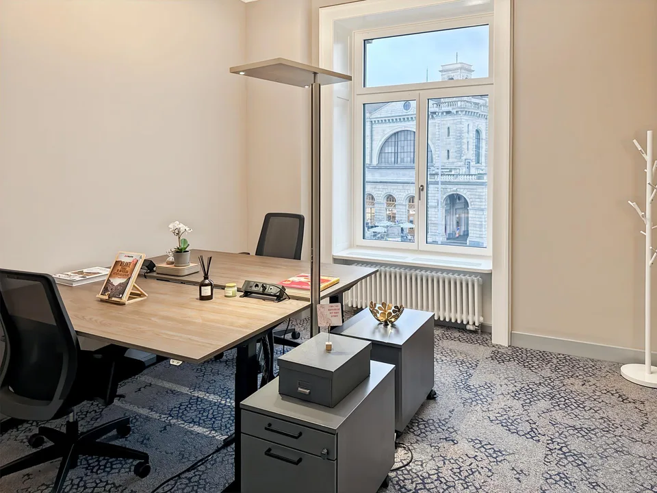 Privater Büroraum für 3 in Signature Bahnhofplatz