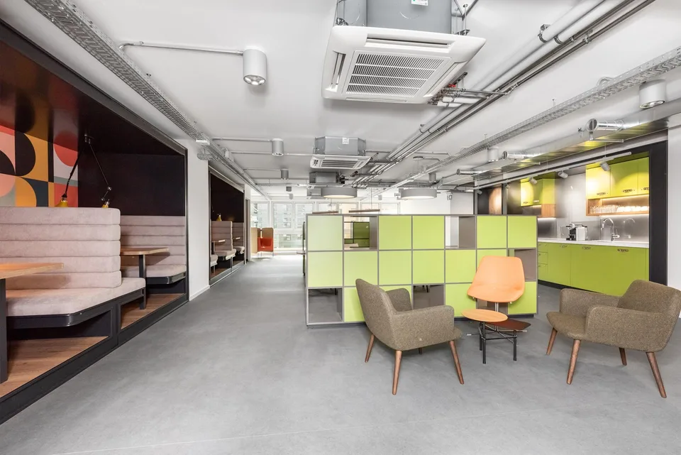 Bureau privé pour 10 à Regus Bessieres