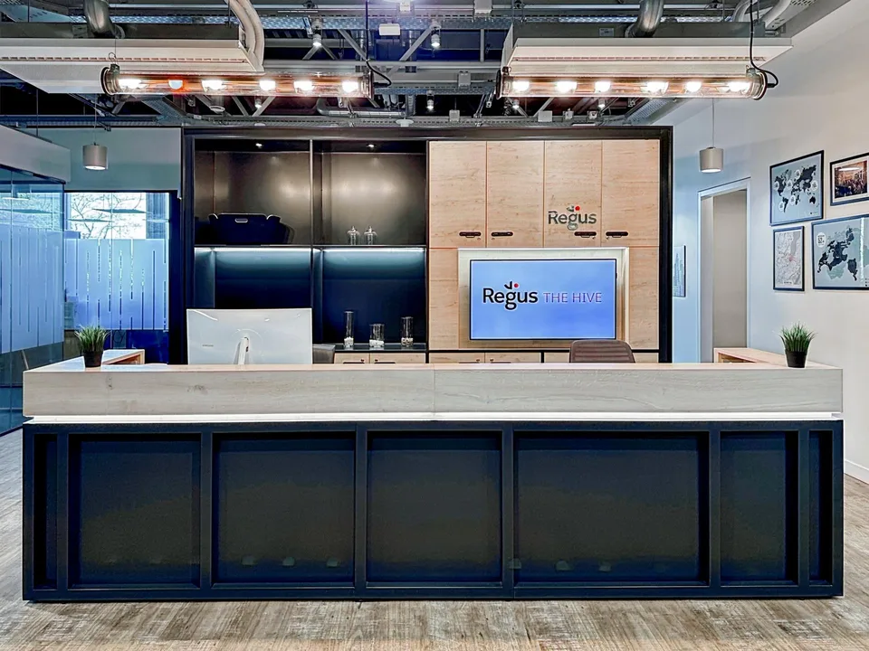 Bureau privé pour 3 à Regus Meyrin