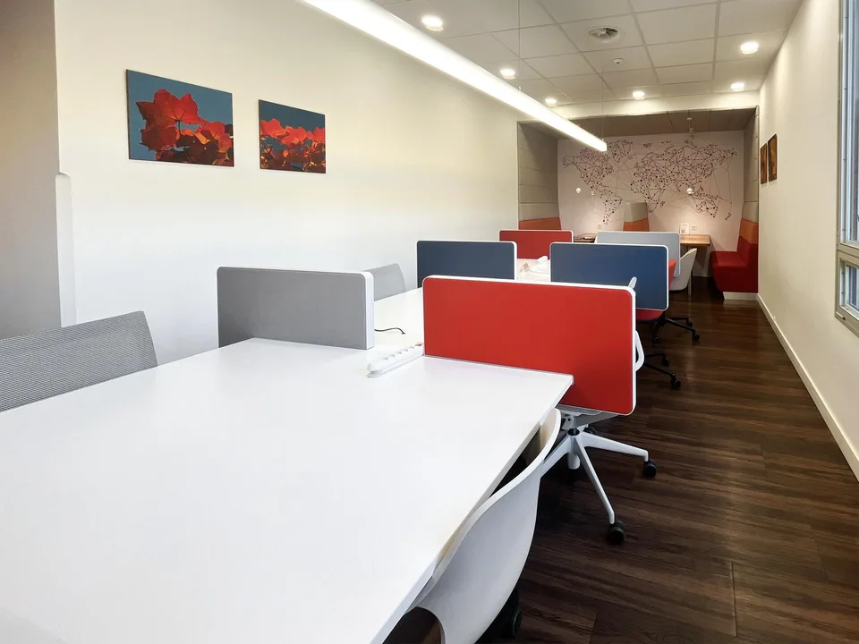 Scrivania dedicata a Regus Quartiere Maghetti