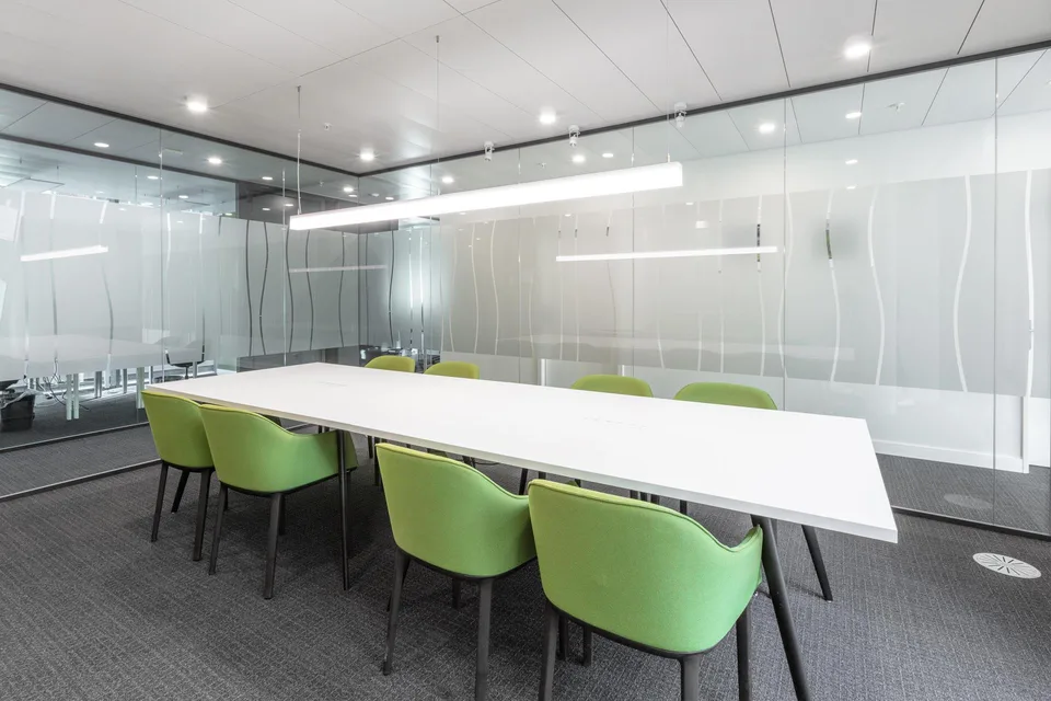 Privater Büroraum für 10 in Regus Business Park