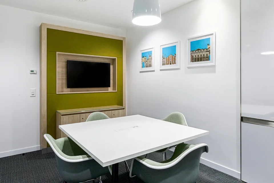 Bureau privé pour 5 à Regus Main Station