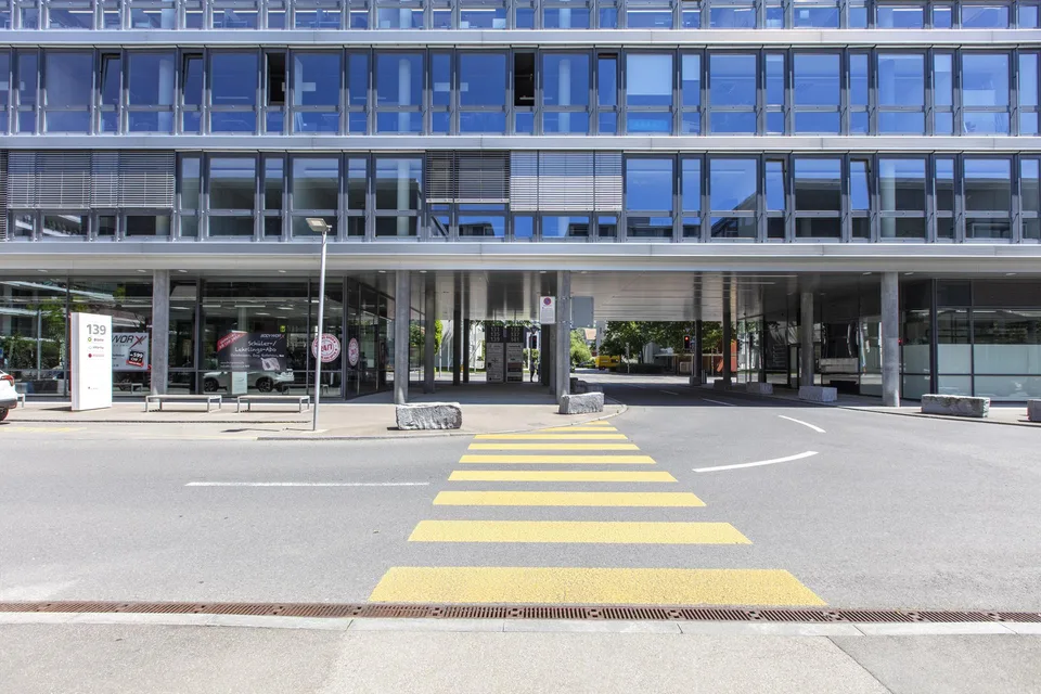 Privater Büroraum für 2 in Regus Baarerstrasse