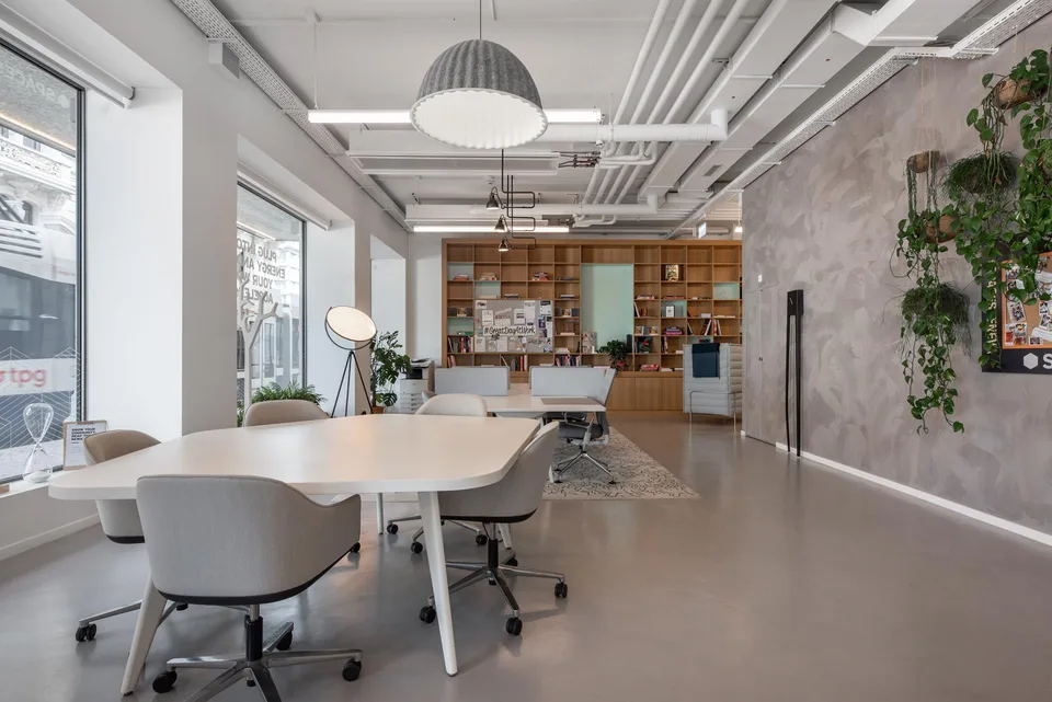 Bureau design pour 2 à Spaces Quai de l'Ile