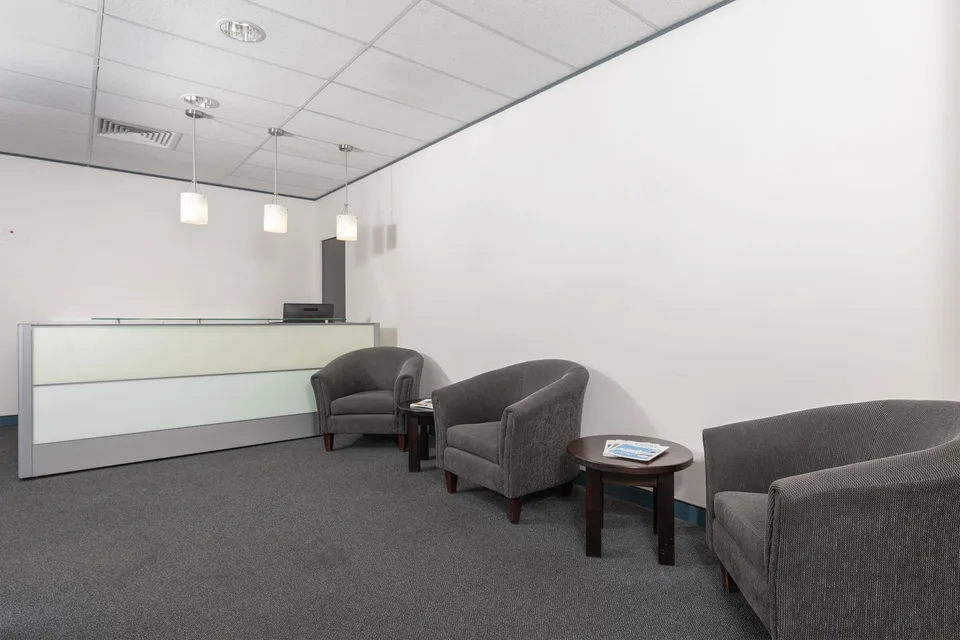 Bureau privé pour 15 à Regus Rhone 8