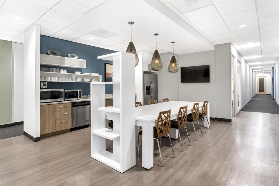 Bureau privé pour 1 à Regus Rhone 8
