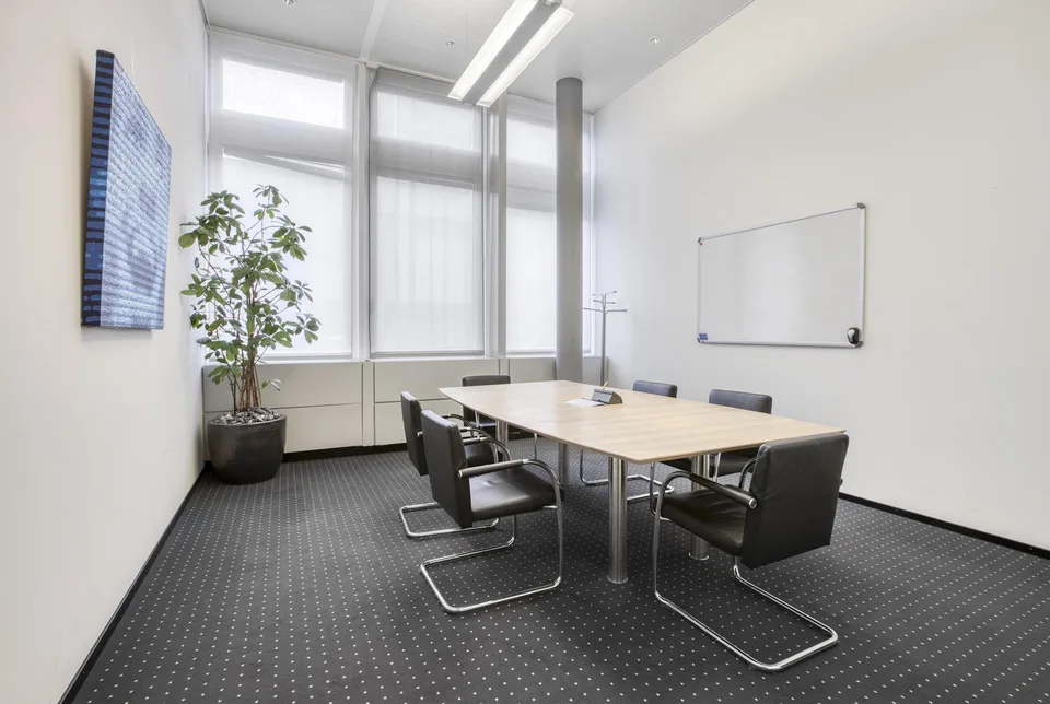 Privater Büroraum für 1 in Regus Dammstrasse