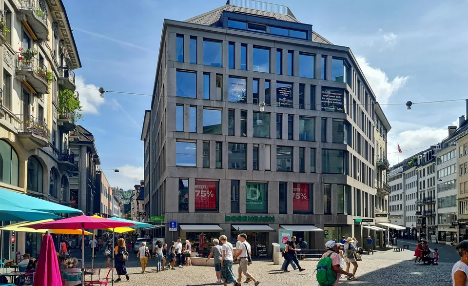 Spazio ufficio privato per 15 persone a Regus City Old Town – foto 10 di 11