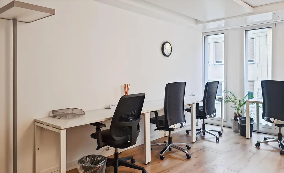 Accesso coworking a Regus City Old Town – foto 6 di 11