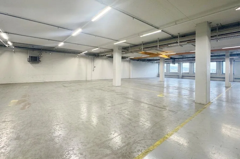 100m² - Gewerbe-/Lagerfläche mit direkter Anlieferung & idealer Err...