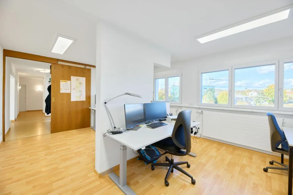 Vielseitige Gewerbeimmobilie in Oftringen – Foto 19 von 30