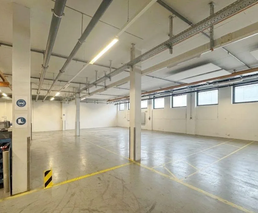 867m² - Gewerbe-, Produktions- oder Lagerfläche mit optimaler Anlie...