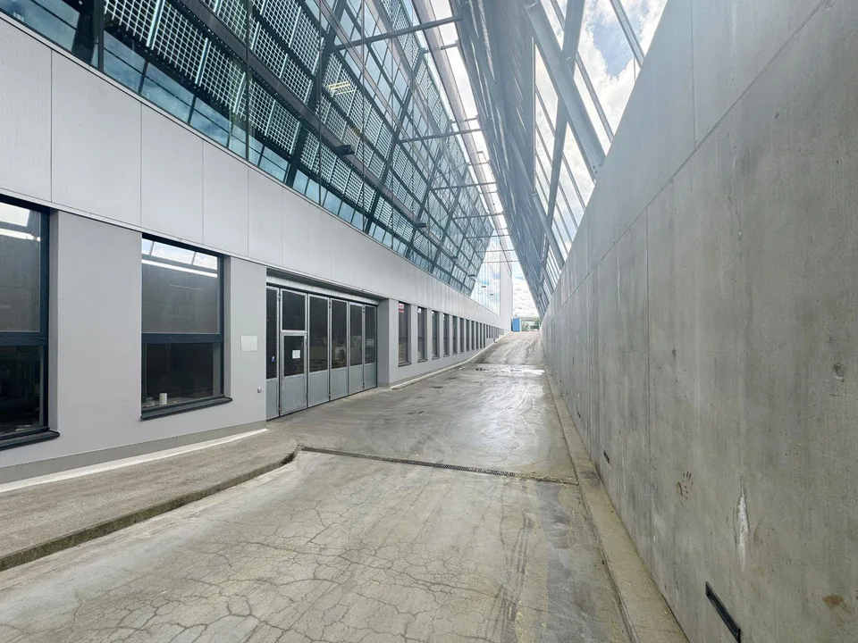 ca. 100m² - Gewerbe-/Lagerfläche mit direkter Anlieferung & idealer...