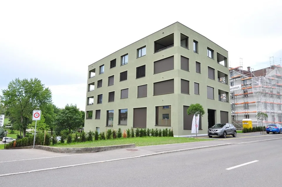 Zentraler und moderner Gewerberaum auf zwei Ebenen