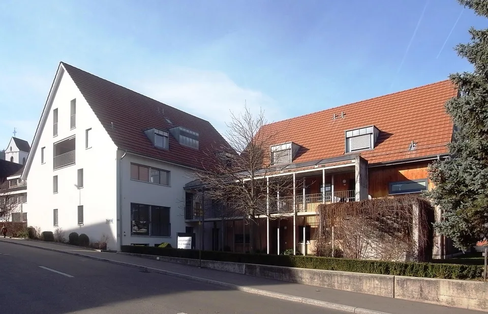 Helle Gewerbe- / Praxisfläche 78 m² an bester Lage in Pfeffingen