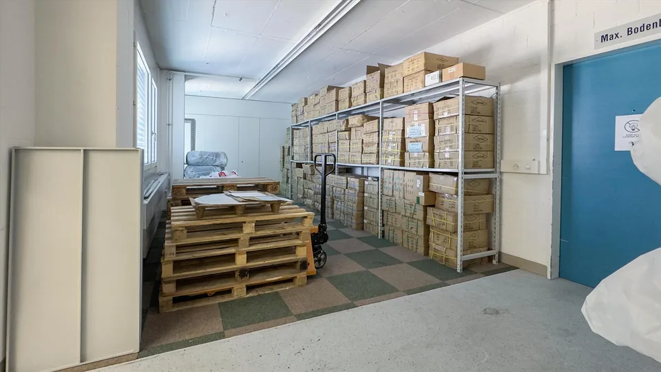 Büro für vielfältige Nutzung!